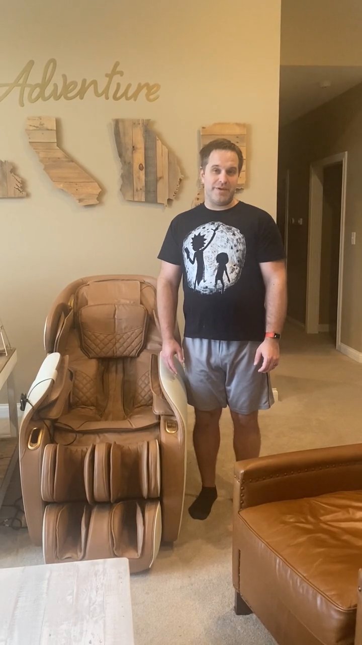 A look at a Relaxe chair setup at home